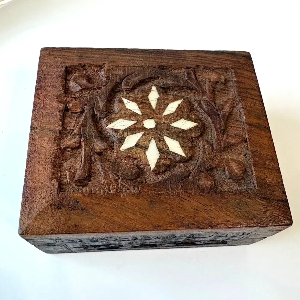Vintage Folk Art Hand Carved Wood With Inlay Trinket Box
